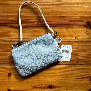 NWT Coach Wristlet